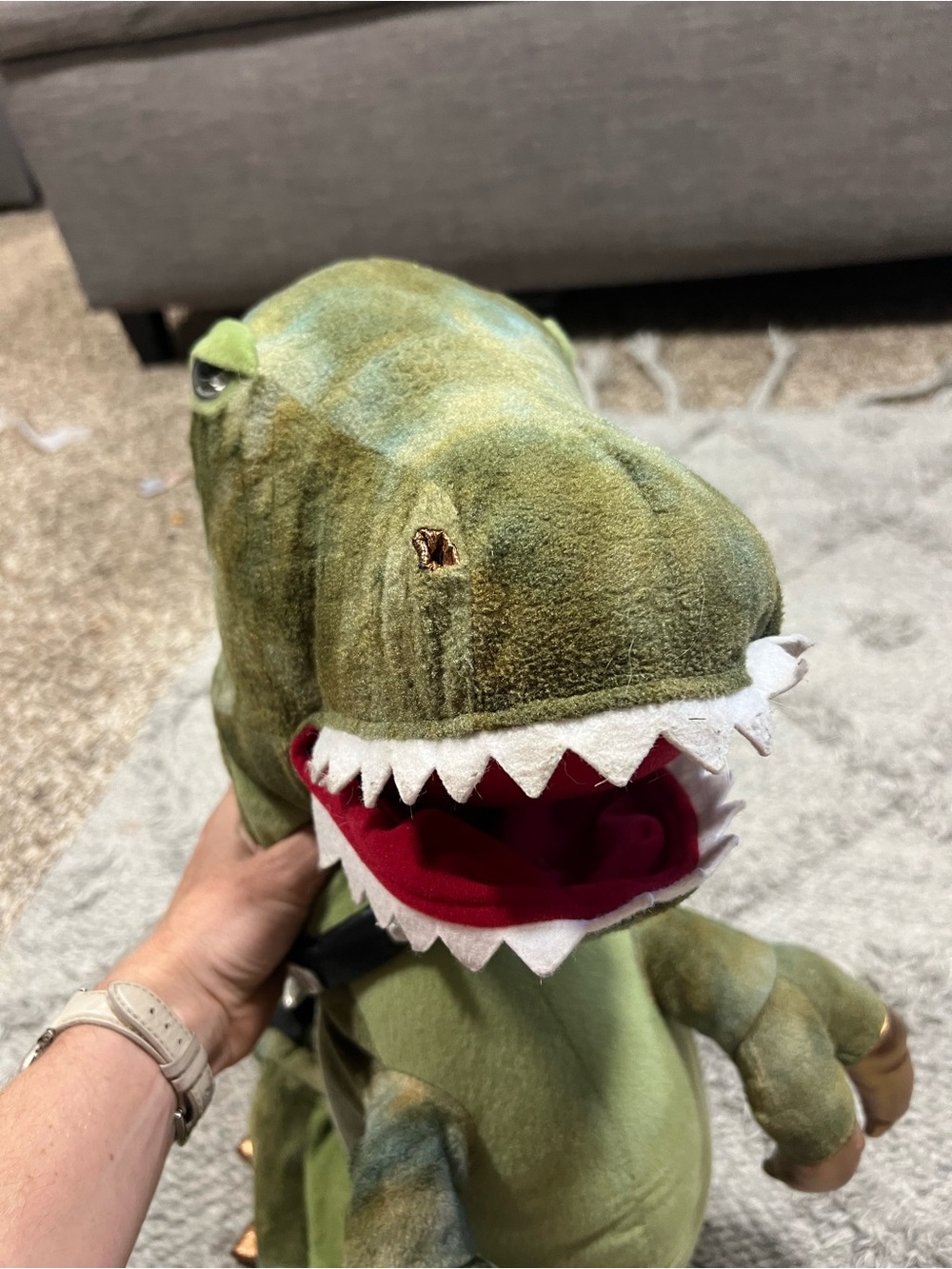 Ministry of Rascals Light Up Growling Dinosaur Ride On Costume Ages 3-7 GUC - Picture 8 of 11